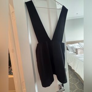 Avec Les Filles Black Mini Pinafore Dress